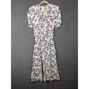 All Week Long Dress Size 6 White Floral Cottagecore Union Made